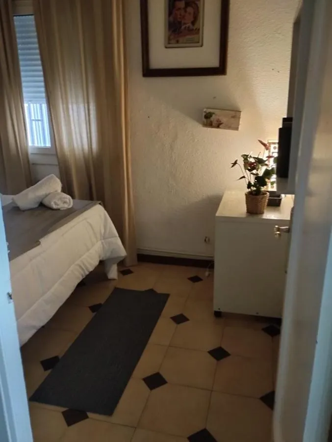Gaudi 51 Apartment Barcelona