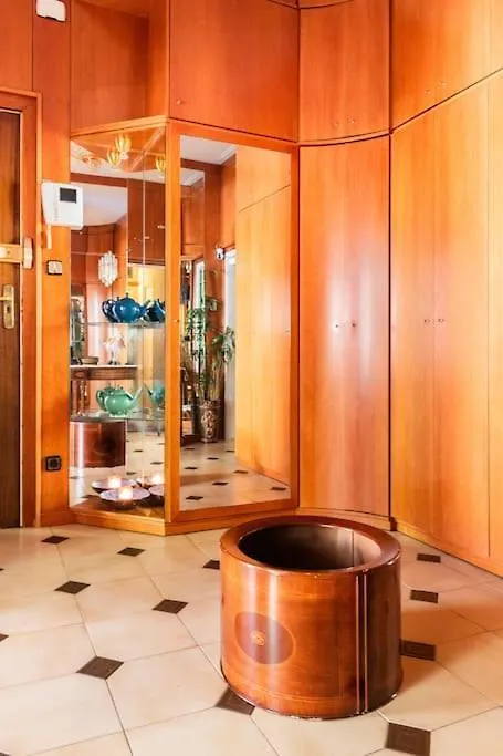 Gaudi 51 Apartment Barcelona